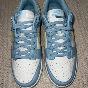 Women’s Nike Dunk Low Sneakers | Sail/Citron Tint - Ocean Bliss | Size 9.5